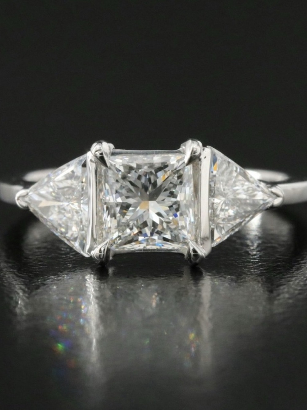 18k Lab Diamond Ring